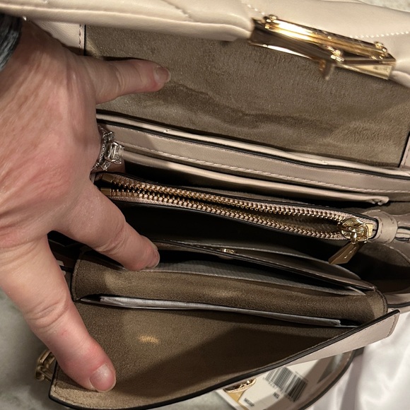 Michael Kors Cream Quilted Crossbody Bag - Picture 4 of 5